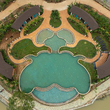 Timbertales Luxury Resort Coorg Madikeri Eksteriør billede