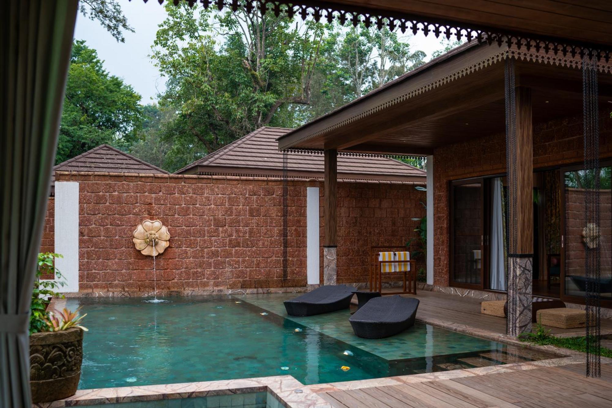 Timbertales Luxury Resort Coorg Madikeri Eksteriør billede