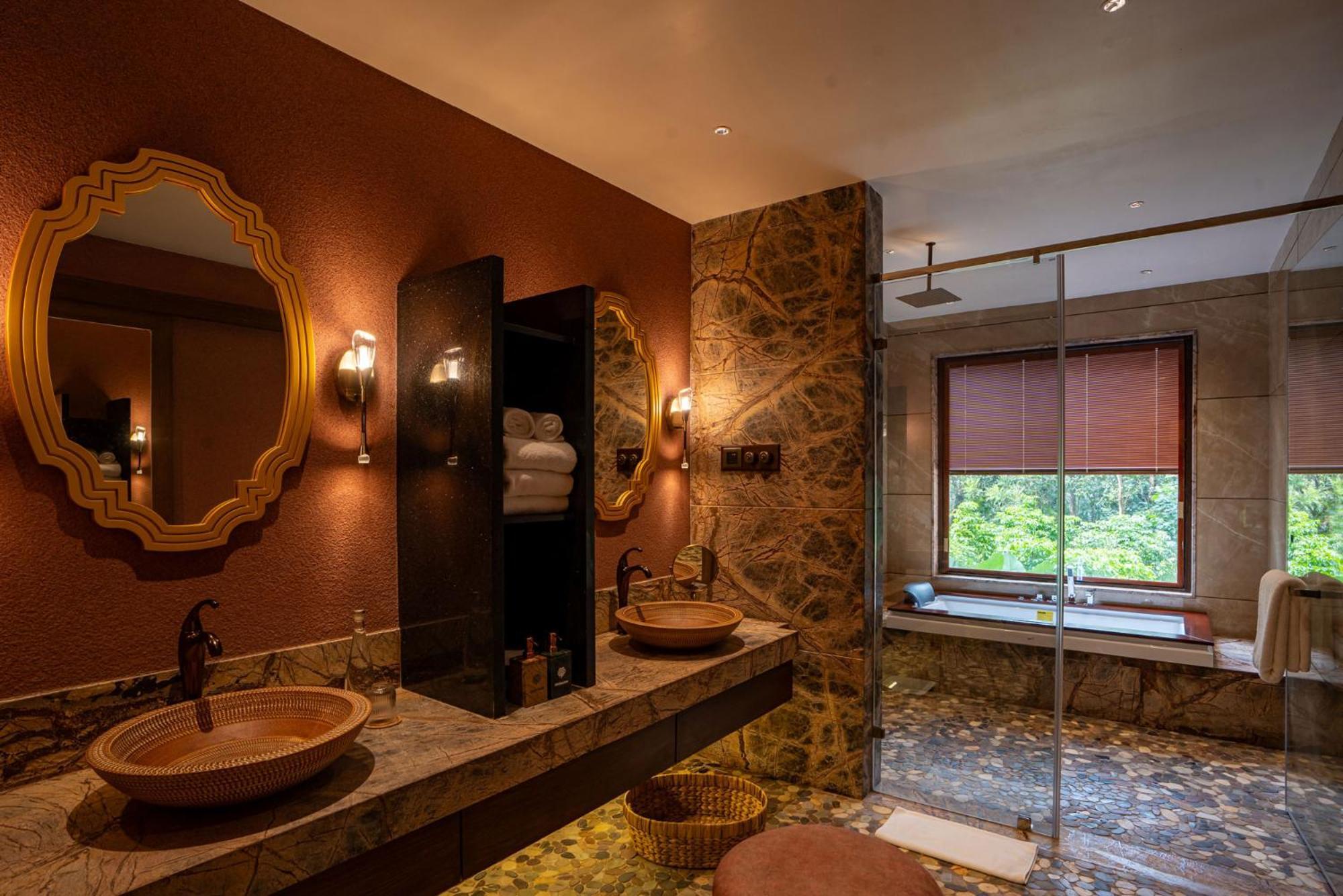 Timbertales Luxury Resort Coorg Madikeri Eksteriør billede